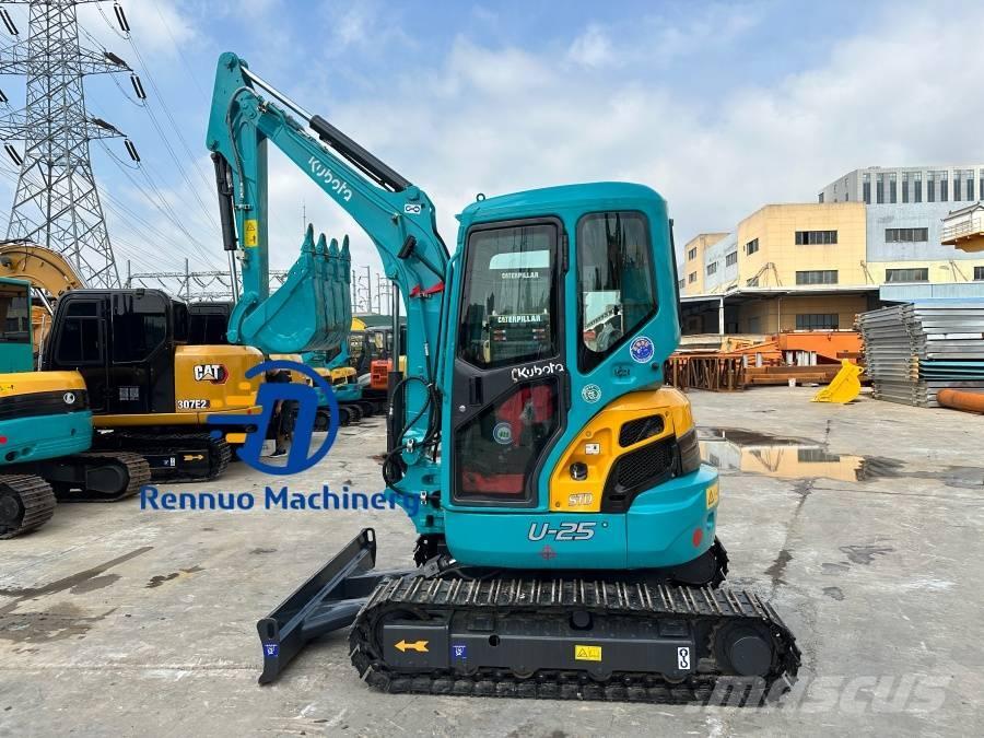 Kubota U 25 حفارات صغيرة أقل من 7 طن (حفارات صغيرة)