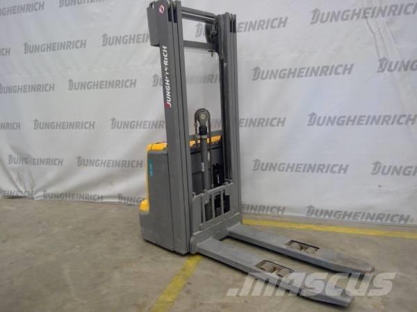 Jungheinrich EJC 112 معدات التكديس الجوالة