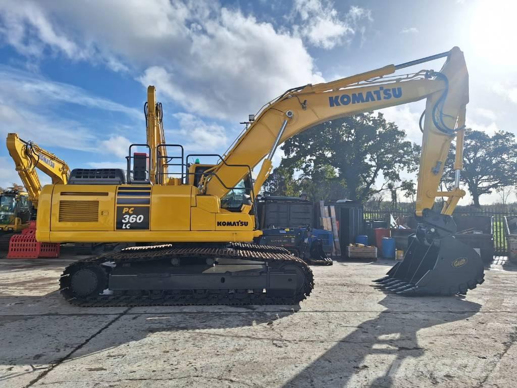 Komatsu PC 360 LC-10 حفارات زحافة