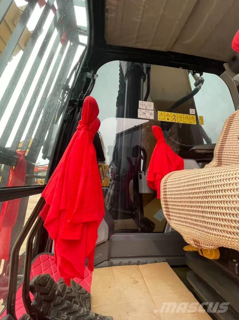 CAT 336gc حفارات زحافة