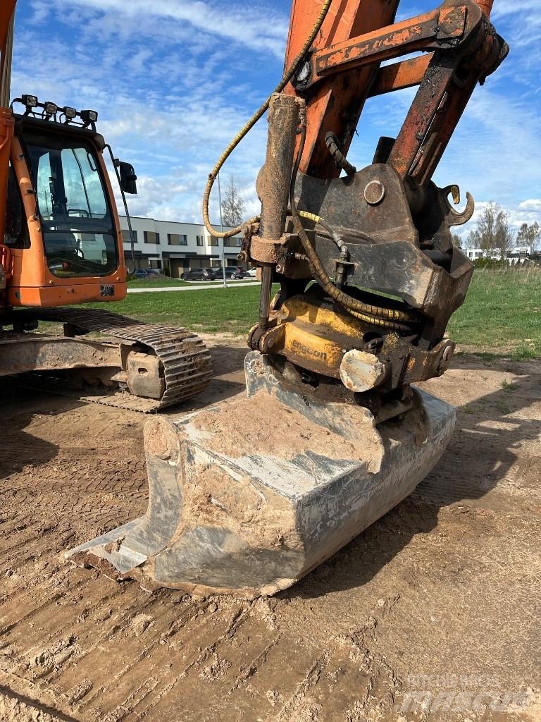 Doosan DX 255 LC حفارات زحافة