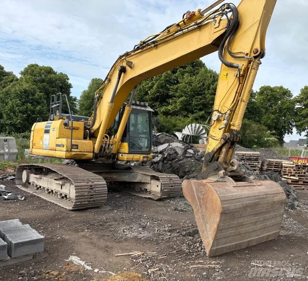 Komatsu PC240LC-10 حفارات زحافة