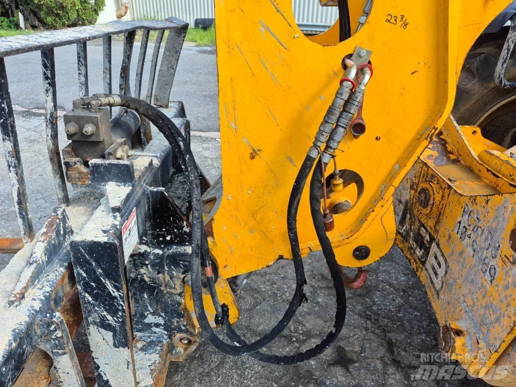 JCB 510-56 مناولات متداخلة