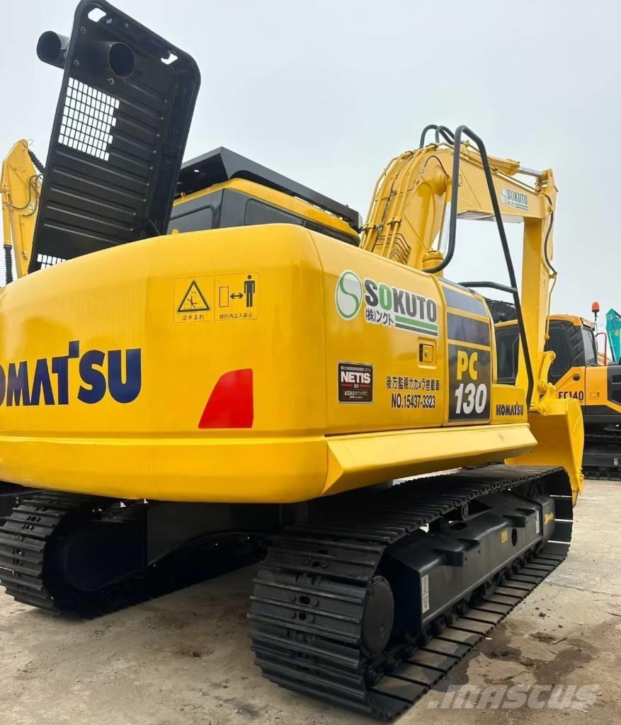 Komatsu 130 حفارات زحافة