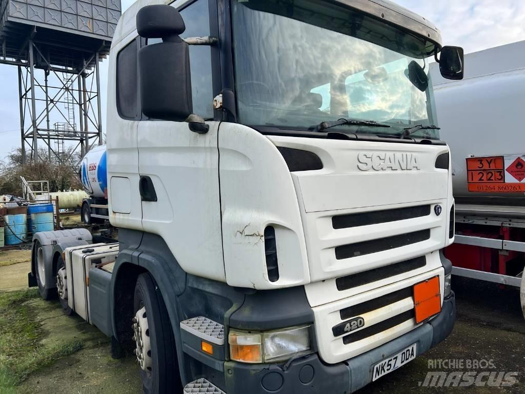 Scania R 420 وحدات الجر