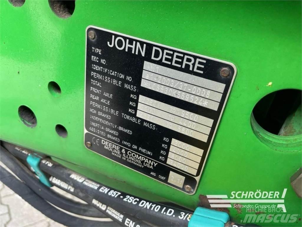 John Deere 6530 الجرارات