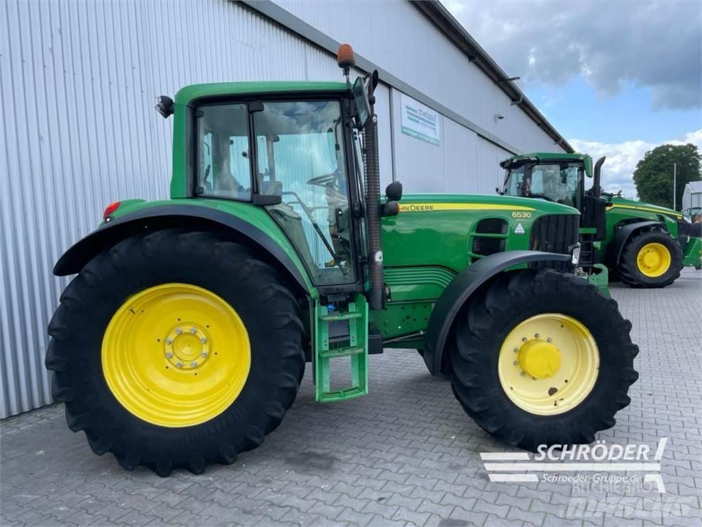 John Deere 6530 الجرارات