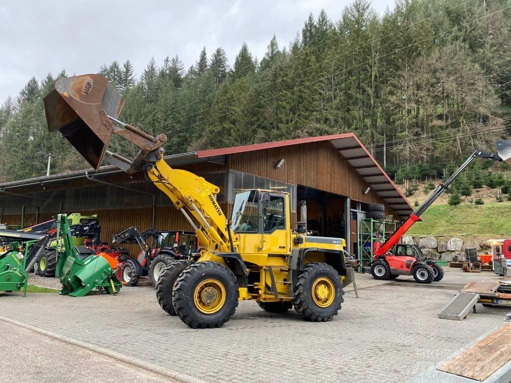 Komatsu AW 270-3 لوادر بعجل