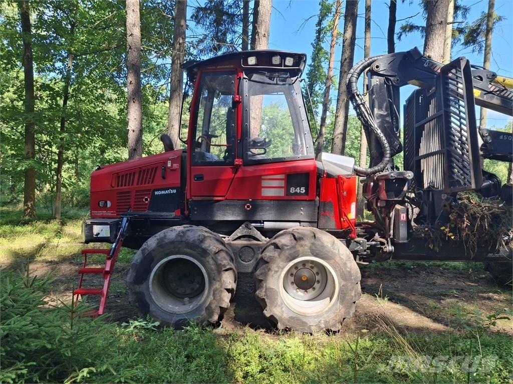 Komatsu 845 شاحنات