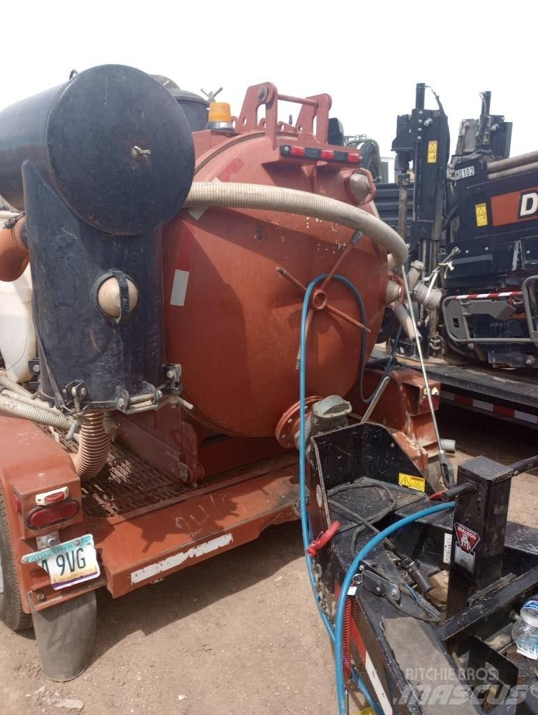 Ditch Witch FX30 Vac ملحقات وقطع غيار معدات الحفر