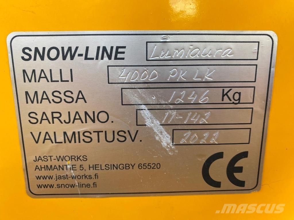 Snowline 4000 PK LK حراثات ونصول الجليد