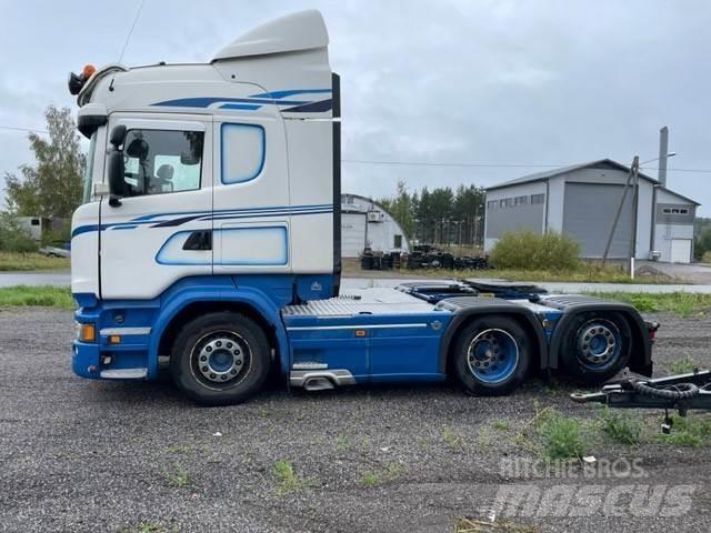 Scania R520 6X2 وحدات الجر