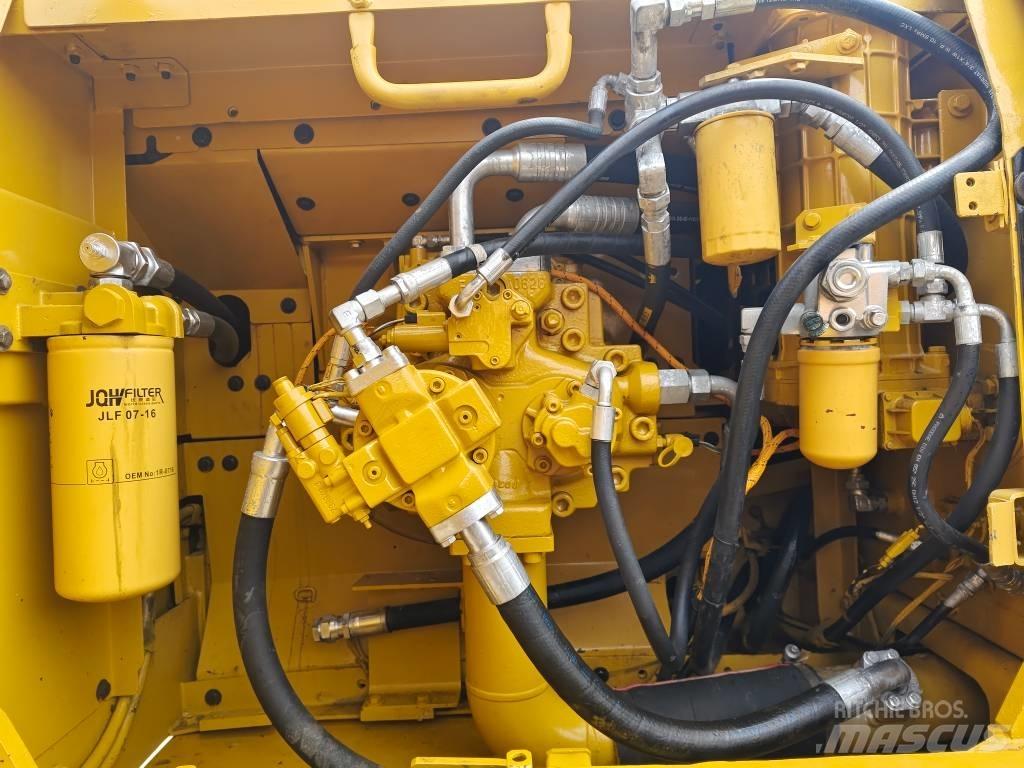 CAT 336 D حفارات زحافة