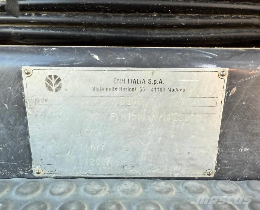 New Holland D 150 بلدوزرات مجنزرة