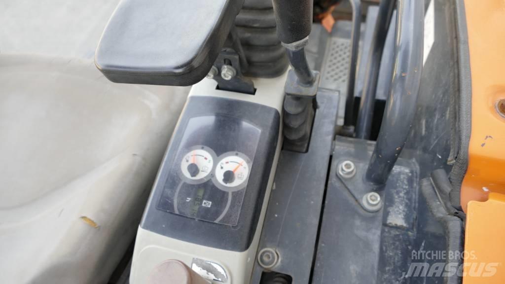 Komatsu PC 26 MR حفارات صغيرة أقل من 7 طن (حفارات صغيرة)