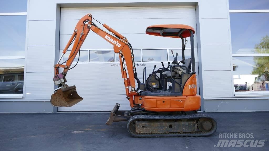 Komatsu PC 26 MR حفارات صغيرة أقل من 7 طن (حفارات صغيرة)