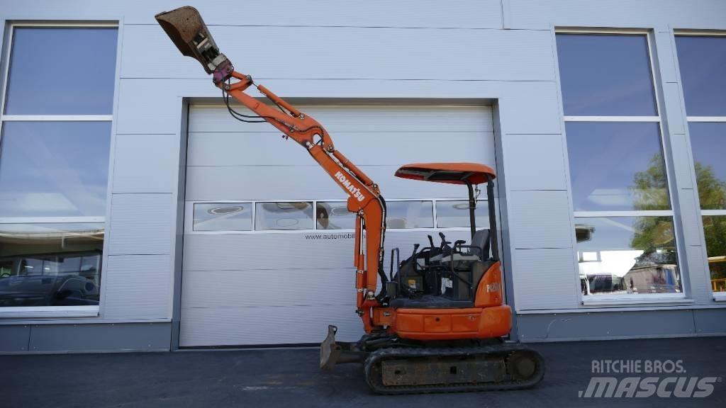 Komatsu PC 26 MR حفارات صغيرة أقل من 7 طن (حفارات صغيرة)