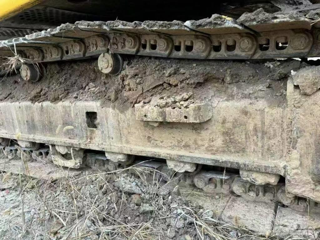 Sumitomo SH210-5 حفارات زحافة
