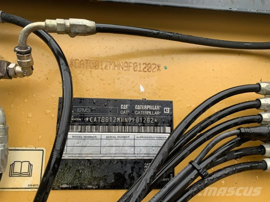 CAT 12 M 3 معدات تمهيد الطرق