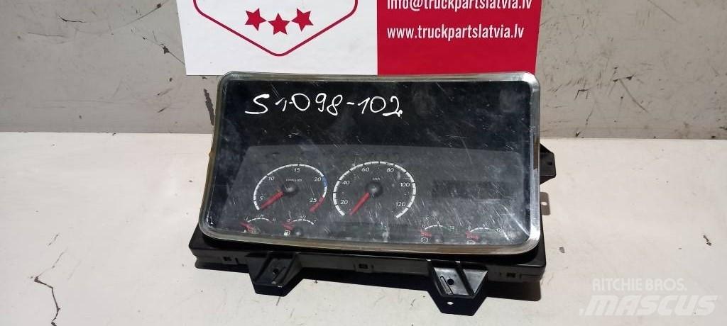 Scania R 440.  1849509 إلكترونيات