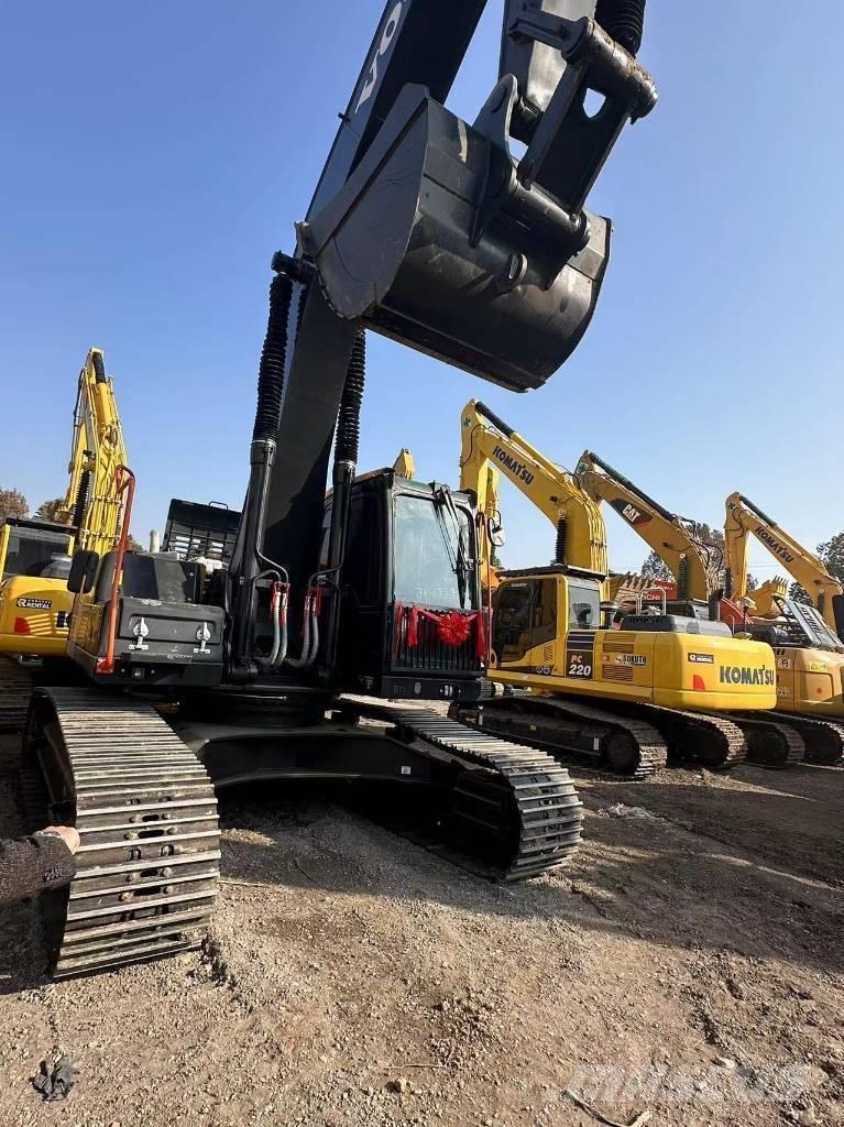 Volvo EC290 حفارات زحافة