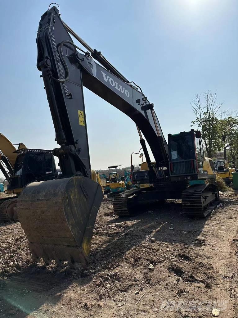 Volvo EC290 حفارات زحافة