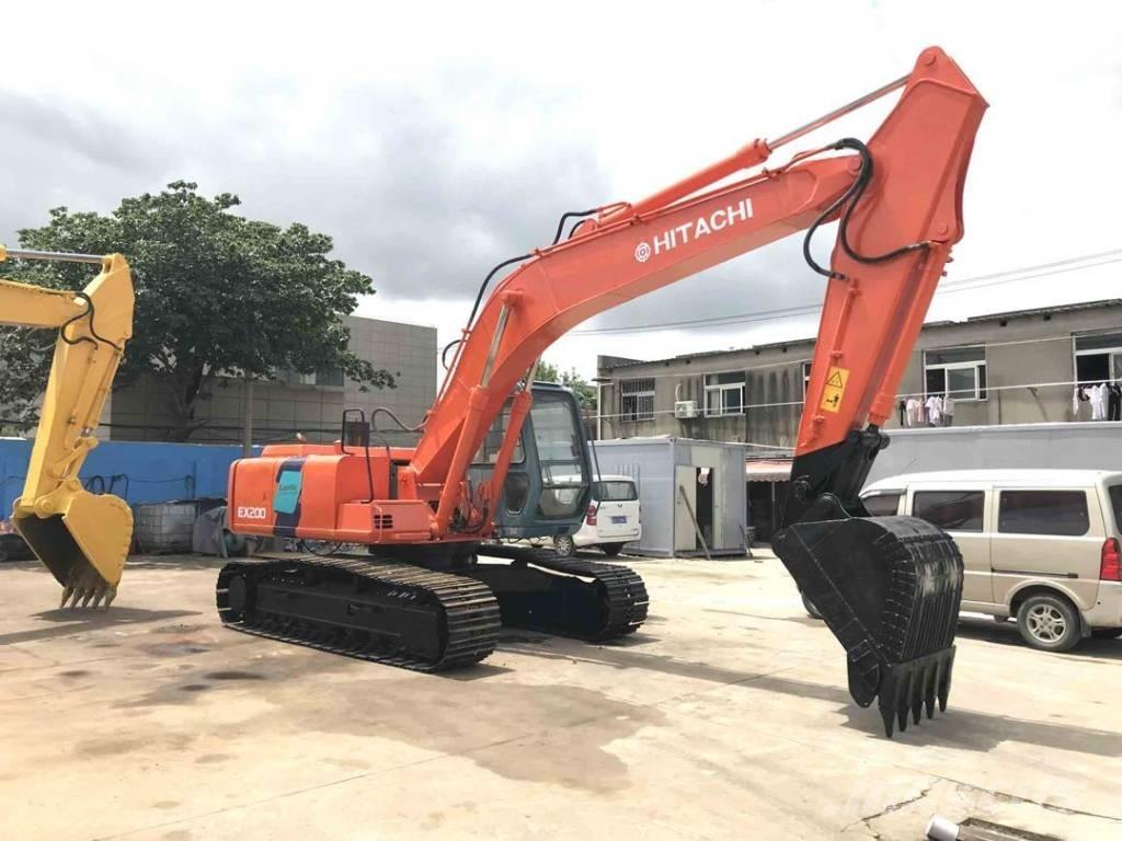 Hitachi EX200 حفارات زحافة