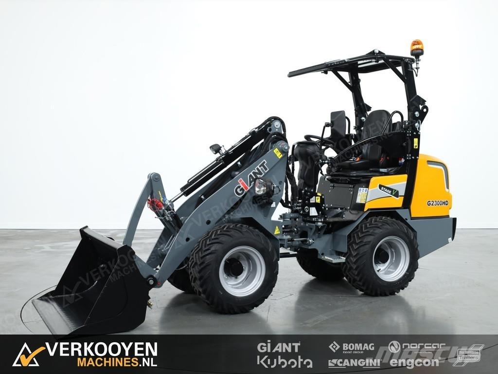 GiANT G2300 HD لوادر بعجل