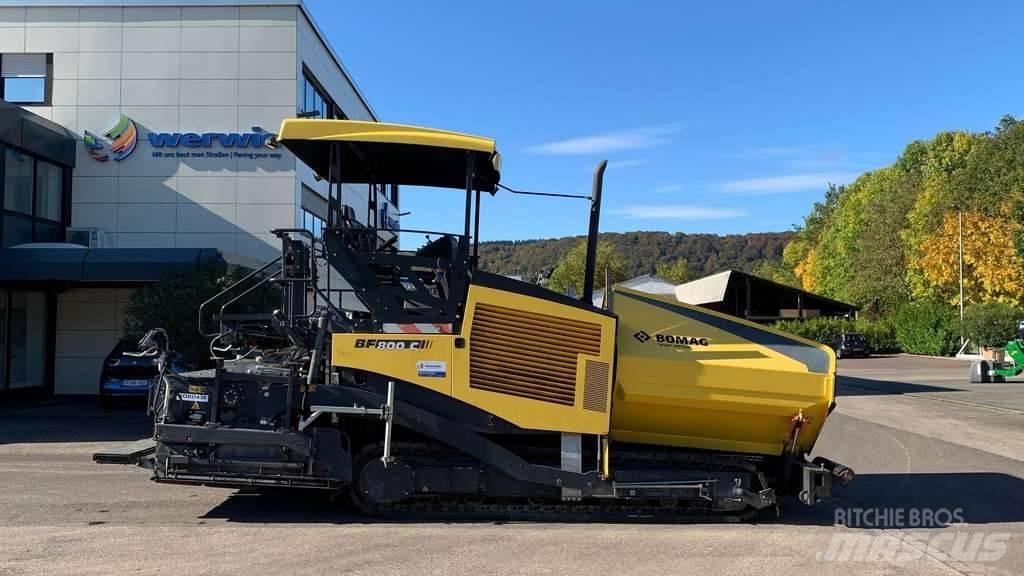 Bomag BF 800 C معدات السفلتة