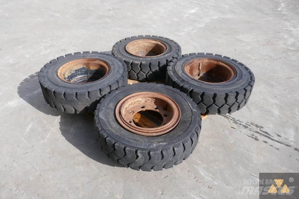 Trelleborg 7.50-15 الإطارات والعجلات والحافات