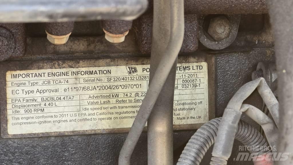 JCB 411 لوادر بعجل