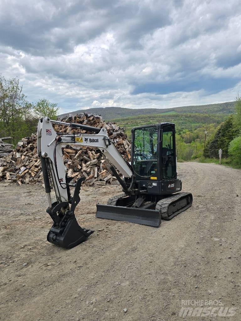 Bobcat E35 حفارات صغيرة أقل من 7 طن (حفارات صغيرة)