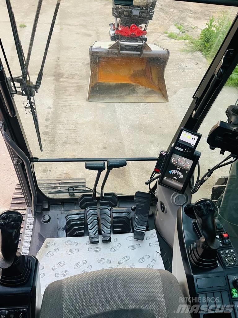 Volvo EC 220 حفارات زحافة