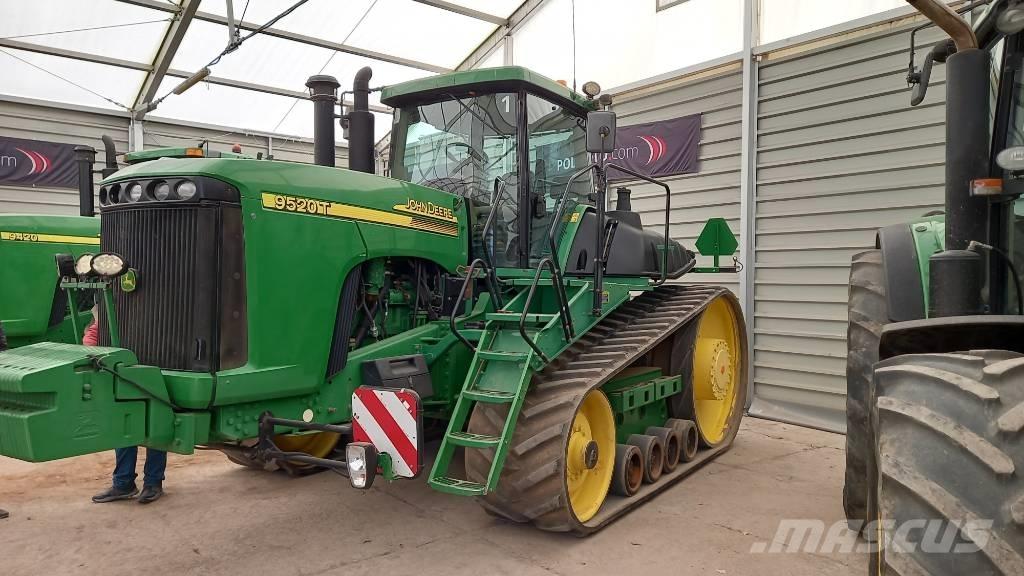 John Deere 9520 T الجرارات