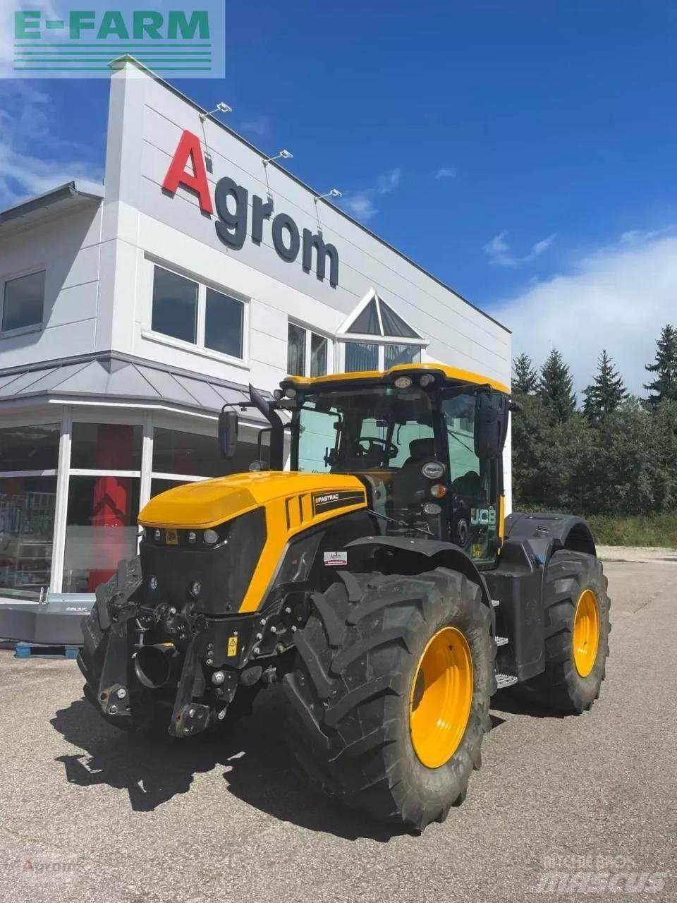 JCB fastrac 4220 الجرارات