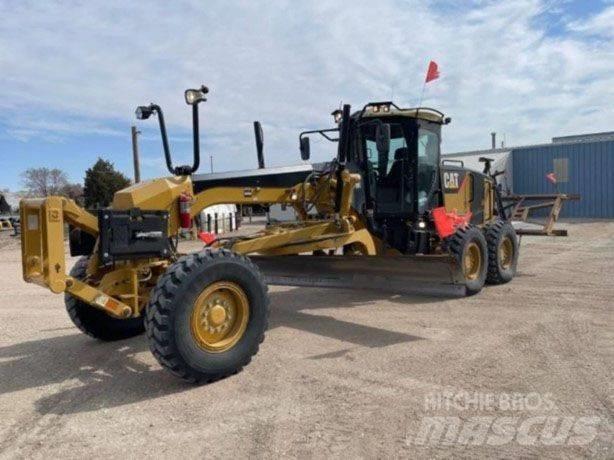 CAT 140 M معدات تمهيد الطرق