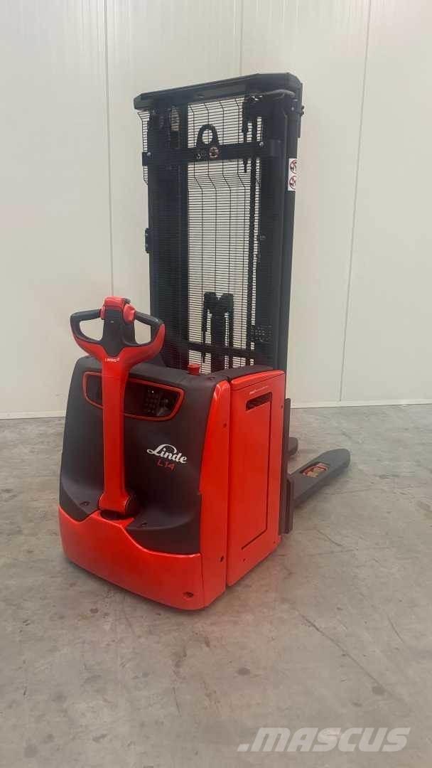 Linde L14 معدات التكديس الجوالة