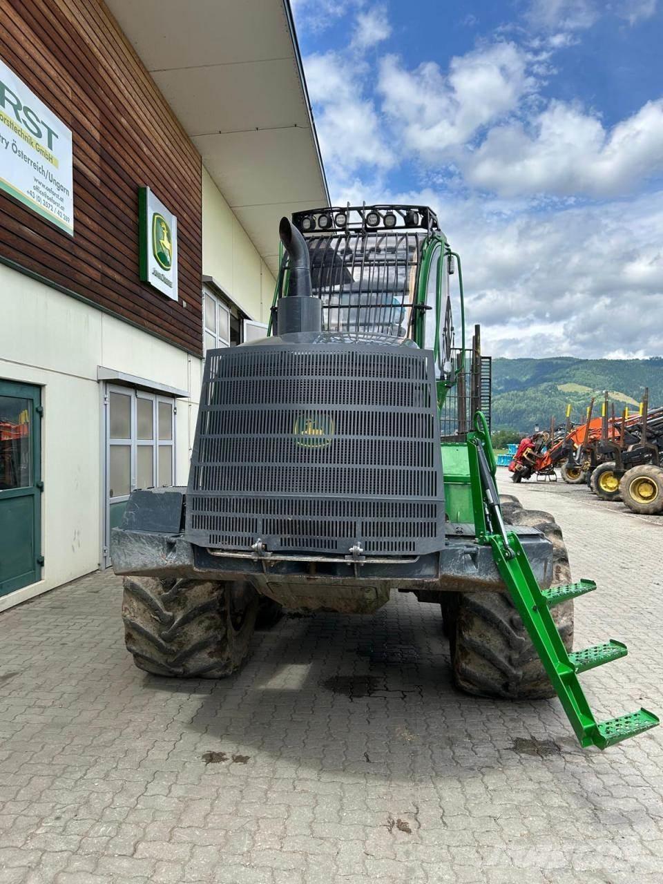John Deere 1510 G شاحنات