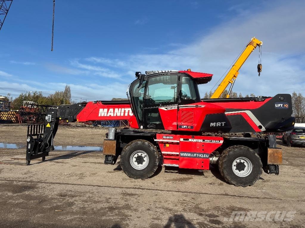 Manitou MRT 2545 مناولات متداخلة