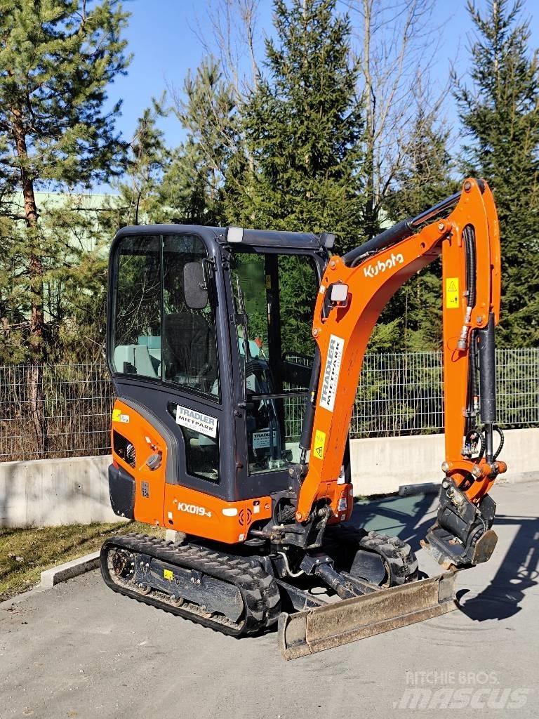 Kubota KX 019-4 حفارات صغيرة أقل من 7 طن (حفارات صغيرة)