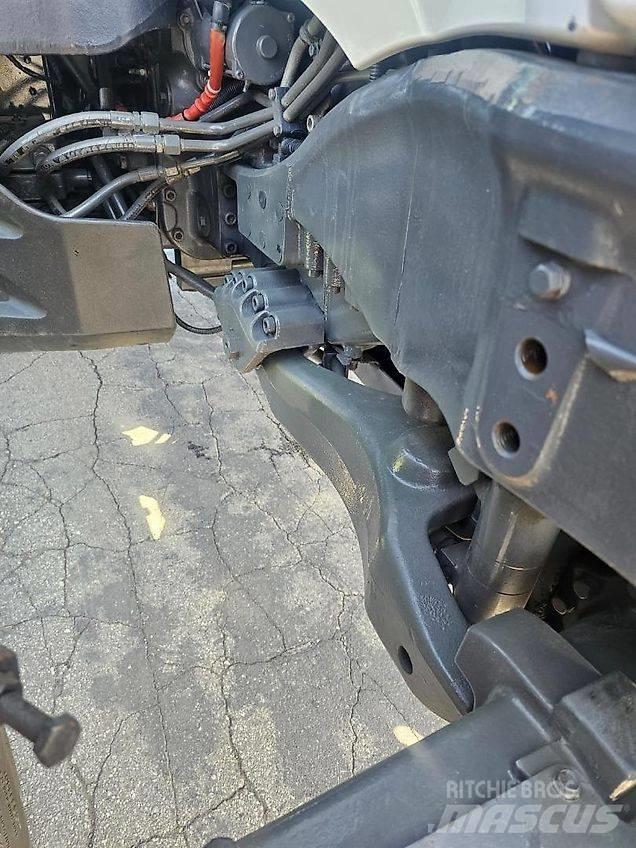 Valtra N 174 الجرارات