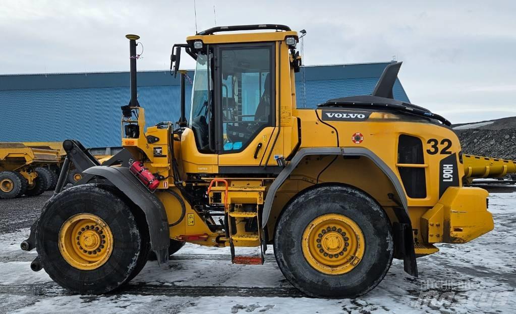 Volvo L 90 H لوادر بعجل