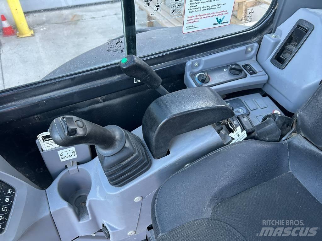 Kubota U 36-4 حفارات صغيرة أقل من 7 طن (حفارات صغيرة)