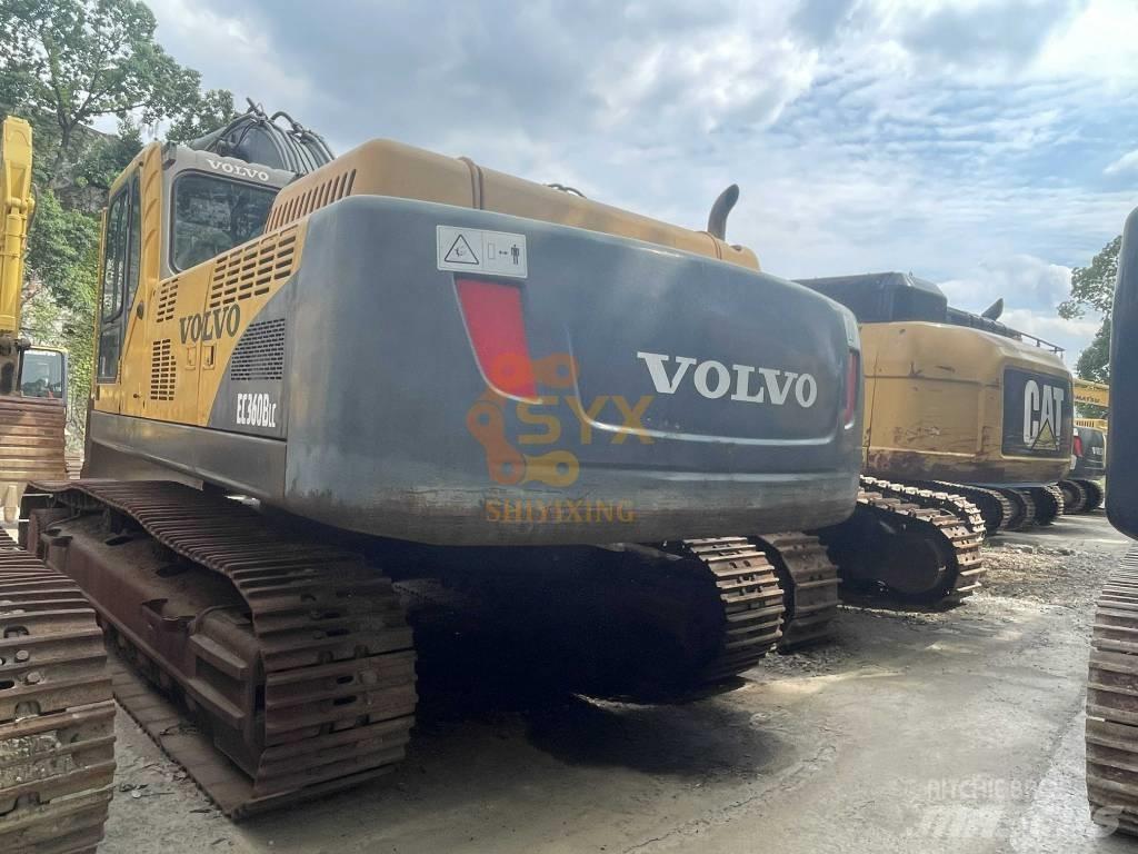 Volvo EC 360 B LC حفارات زحافة