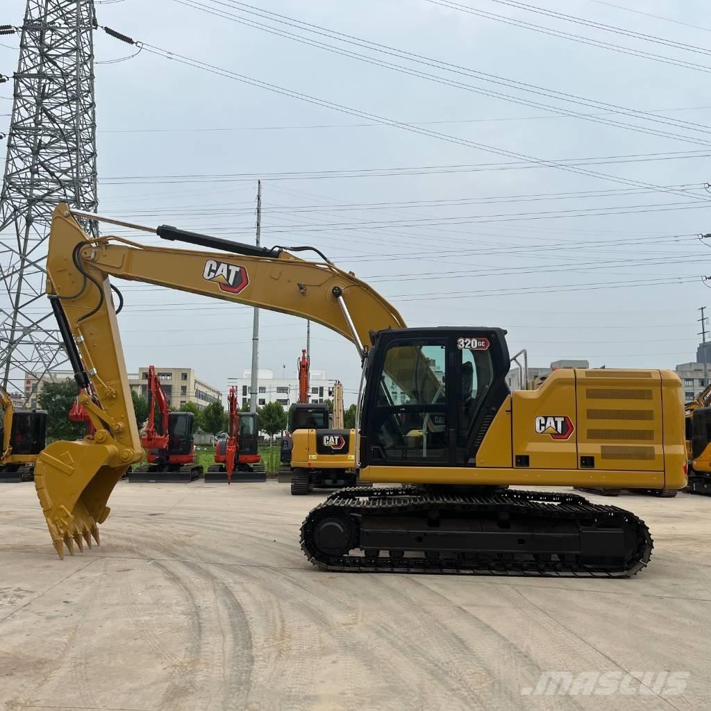 CAT 320GC حفارات زحافة