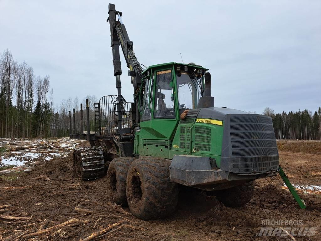 John Deere 1210 G شاحنات