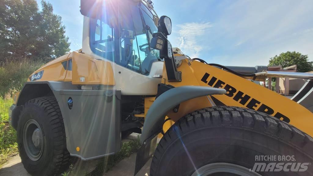 Liebherr L546 لوادر بعجل
