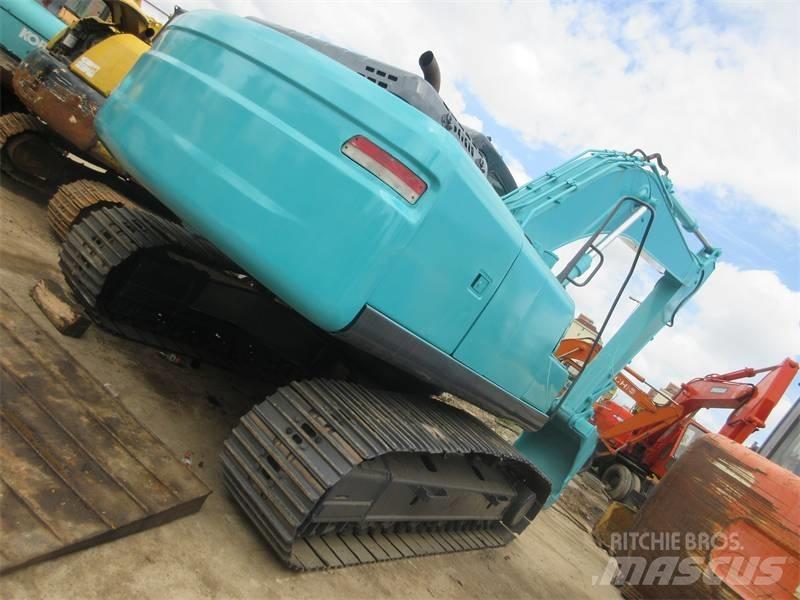 Kobelco SK 200-8 حفارات زحافة