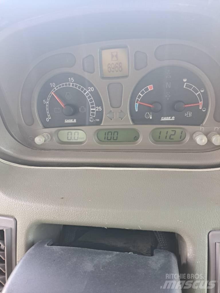 Case IH Maxxum 115 X الجرارات