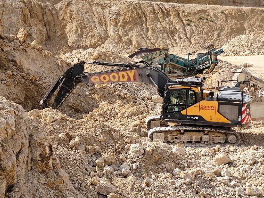 Volvo EC 250 EL حفارات زحافة